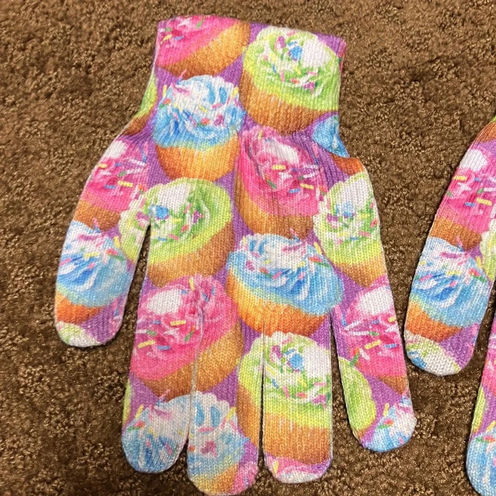 cupcakes cupcake gloves